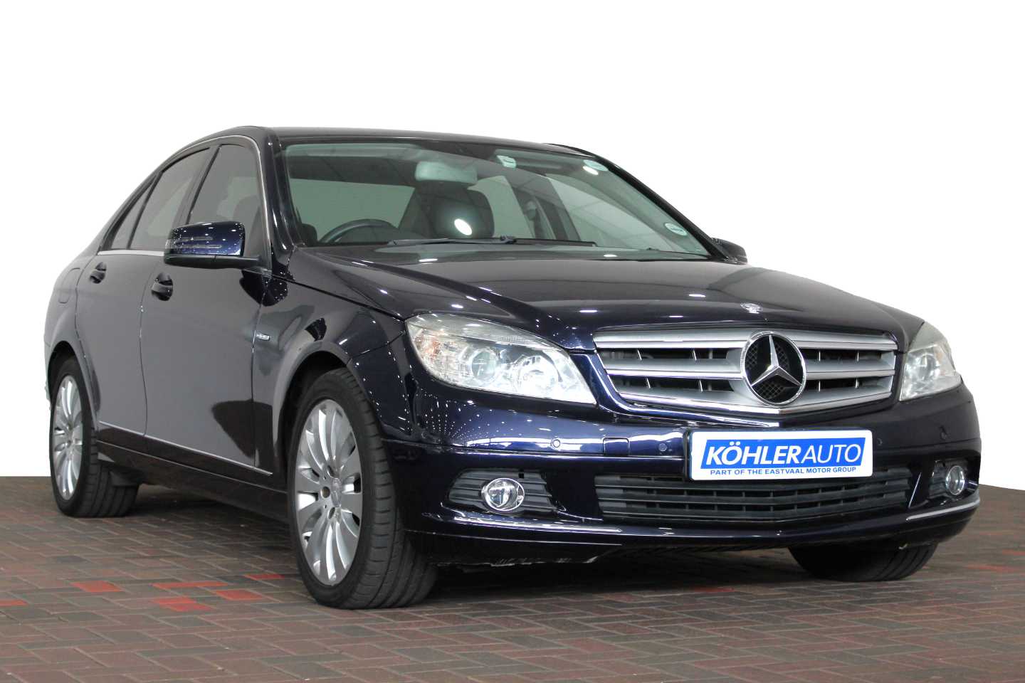 MERCEDES-BENZ C CLASS SEDAN C200 CGI BE CLASSIC A/T - 0 