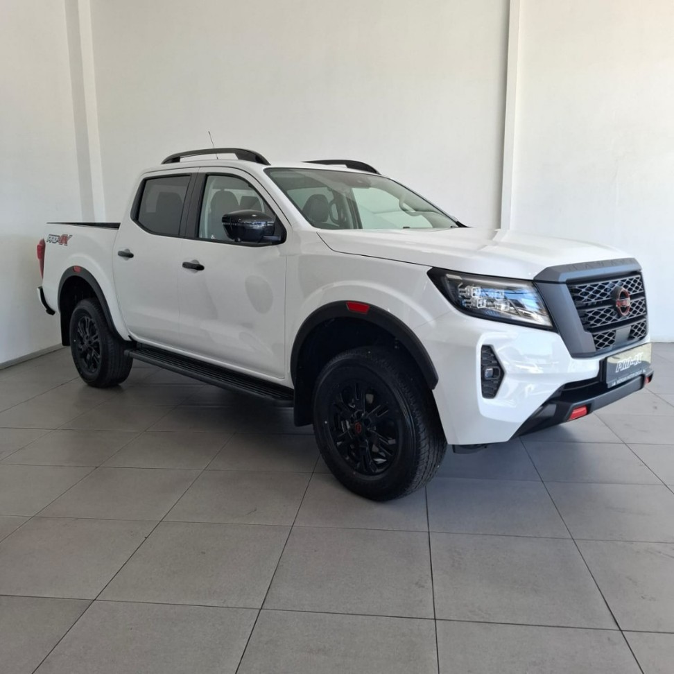 Nissan Navara 2.5 DDTi Pro-4X Double Cab Auto 4x4