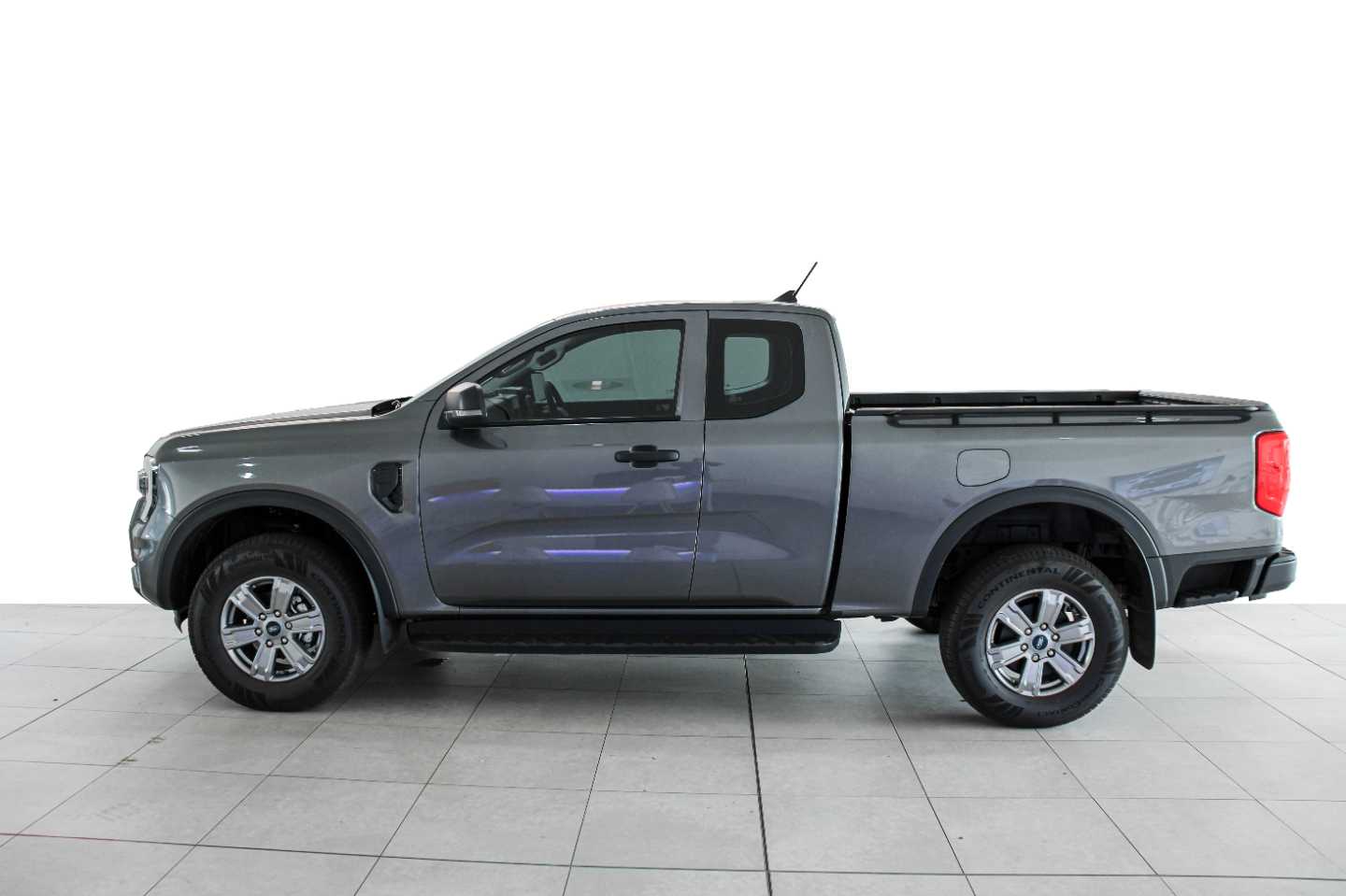 FORD RANGER 2.0D XL HR 4X4 A/T SUPER CAB P/U - 3 