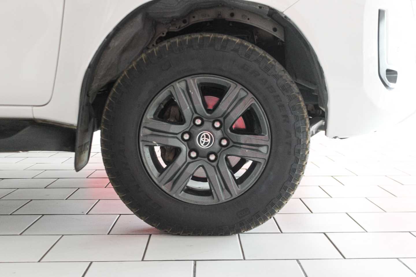 TOYOTA HILUX 2016 ON HiluxSC 2.4GD6 RB RAI MT (C07) - 9 