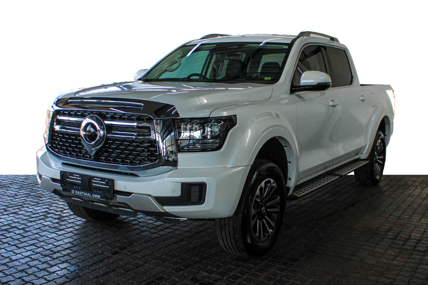 GWM P500 2.4TD LUXURY 4X4 A/T D/C P/U - 2 