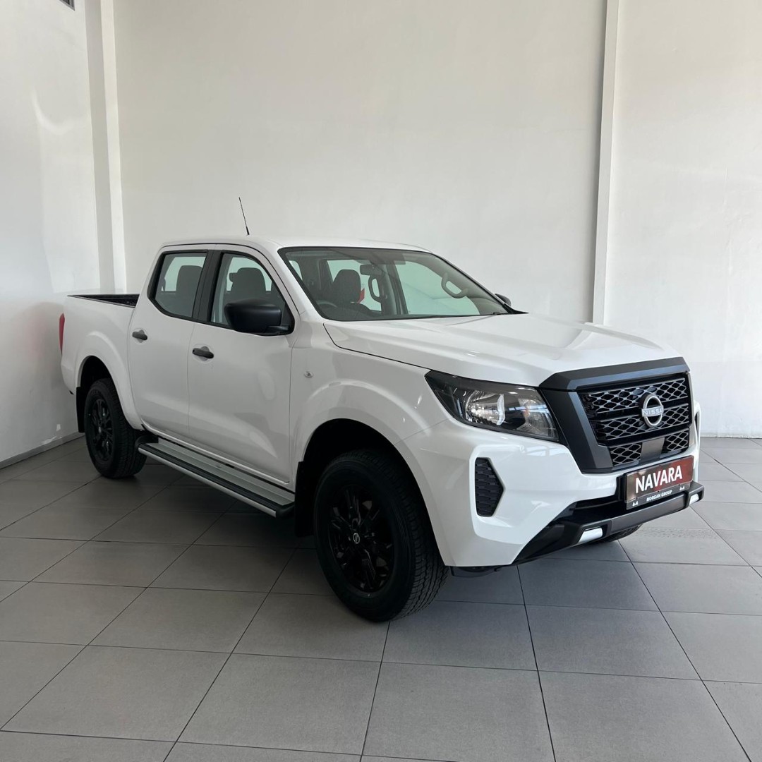 Nissan Navara 2.5 DDTi SE Plus Double Cab Auto