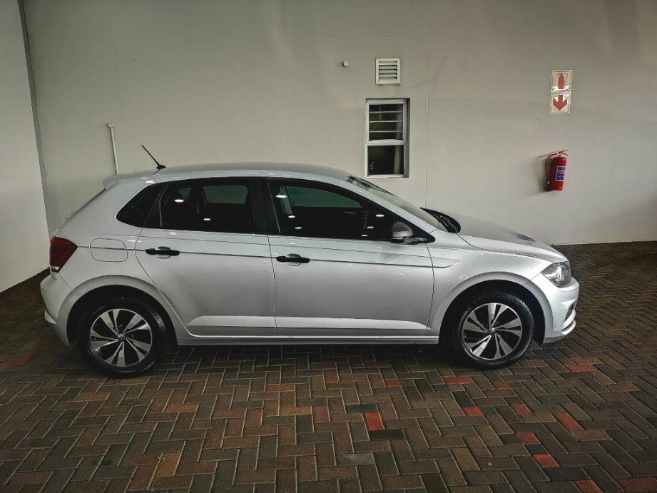 VOLKSWAGEN Polo 1.0 TSI TRENDLINE - 3 