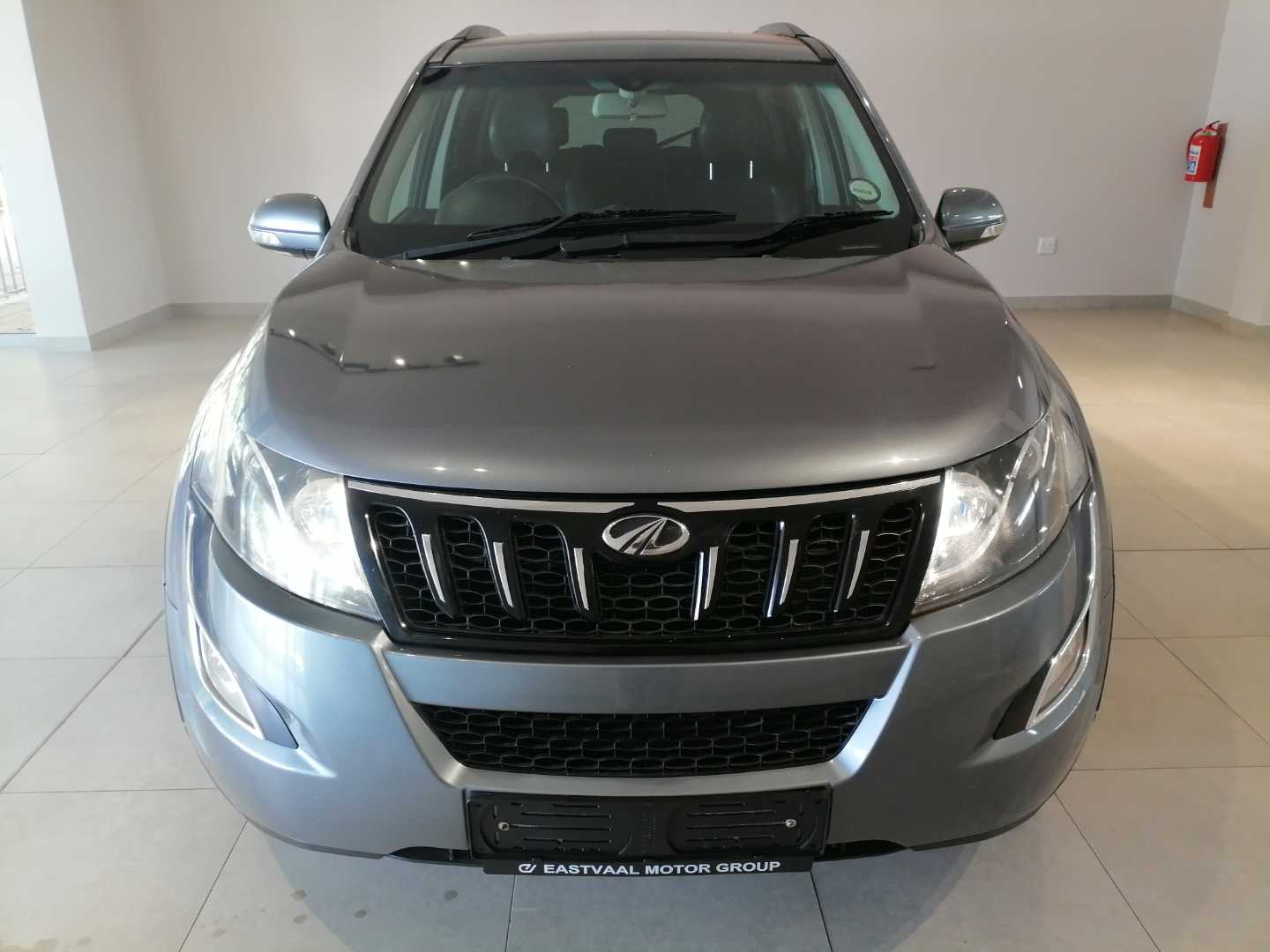 MAHINDRA XUV 500 2.2D MHAWK (W8) 7 SEAT - 3 