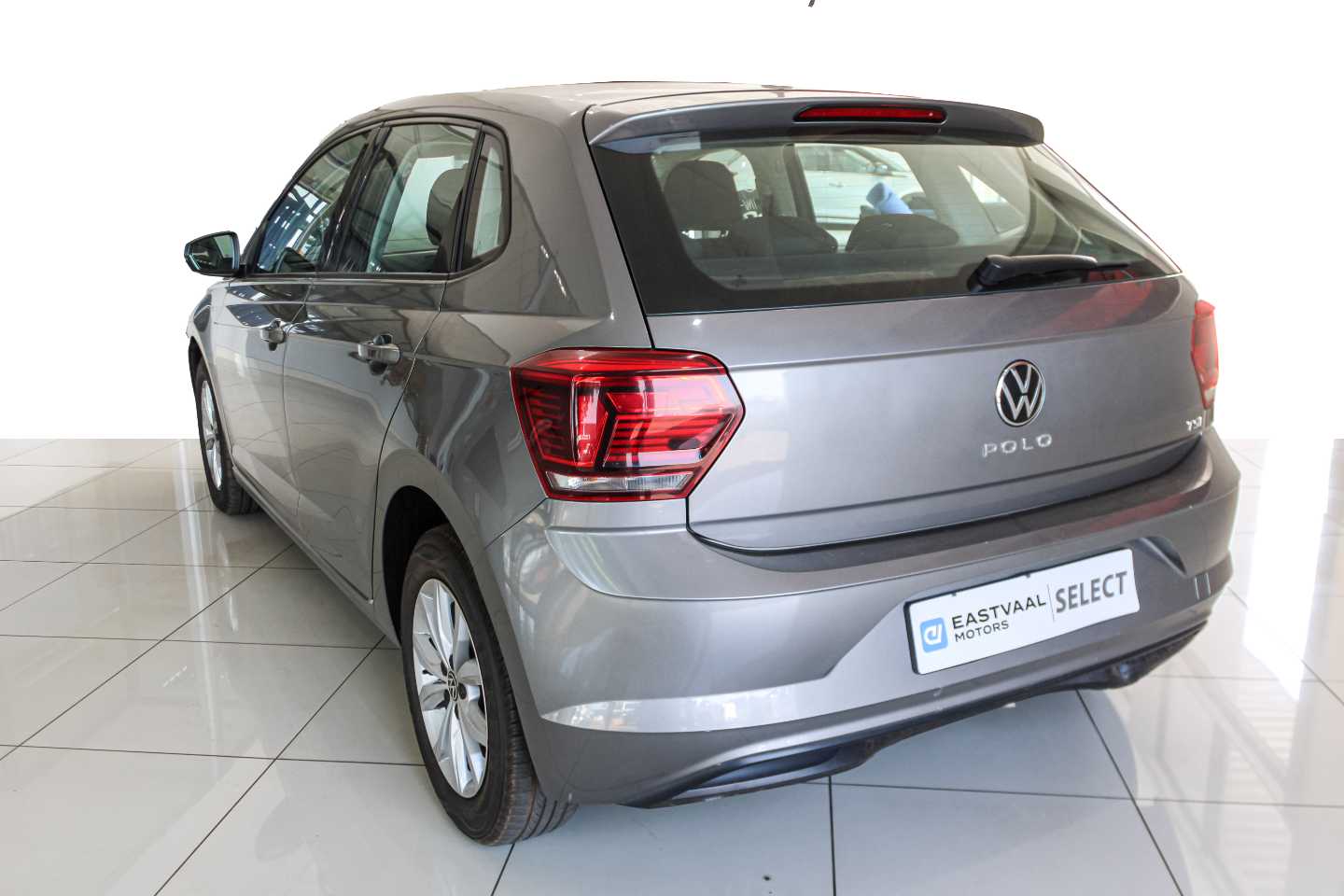 VOLKSWAGEN Polo 1.0 TSI COMFORTLINE DSG - 6 