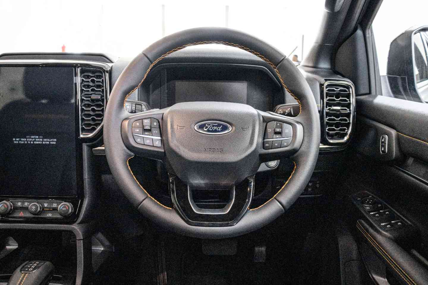 FORD EVEREST 3.0D V6 WILDTRACK AWD A/T - 13 