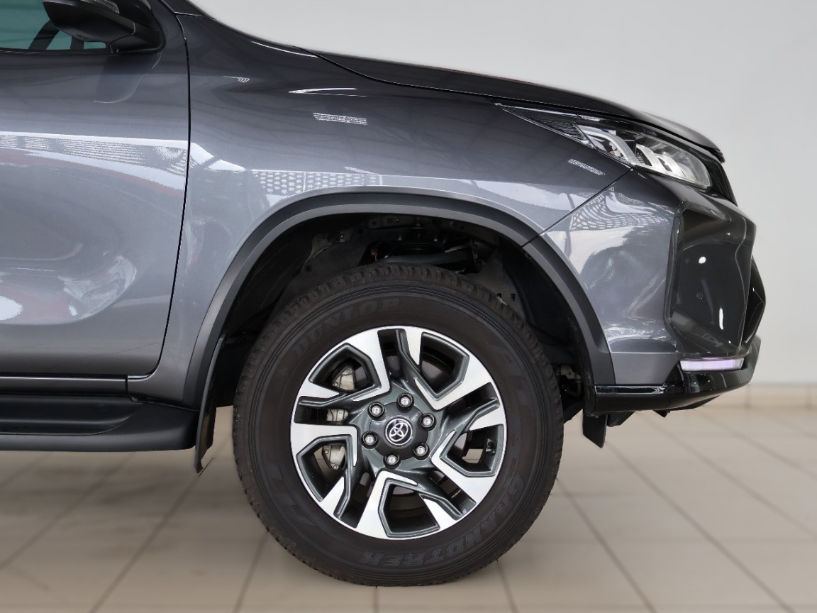 TOYOTA FORTUNER 2.8GD-6 4X4 A/T - 6 