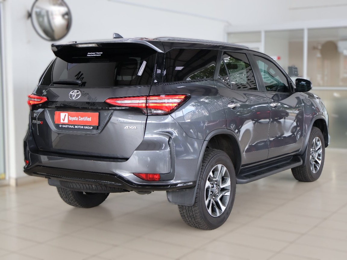 TOYOTA FORTUNER 2.8GD-6 4X4 A/T - 3 