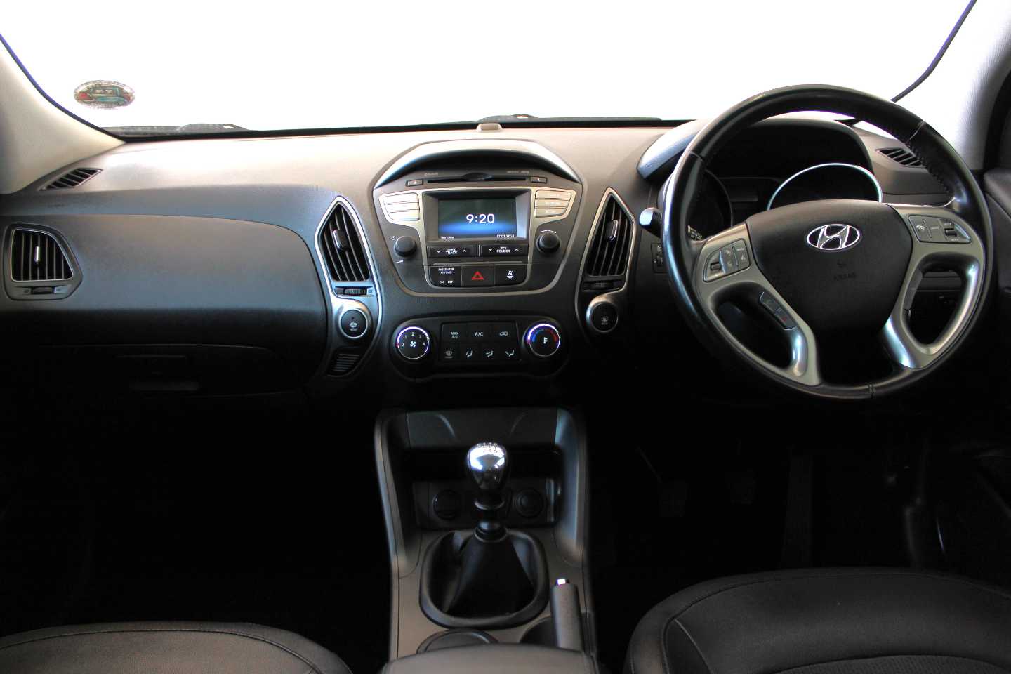 HYUNDAI iX35 1.7 CRDi PREMIUM - 17 