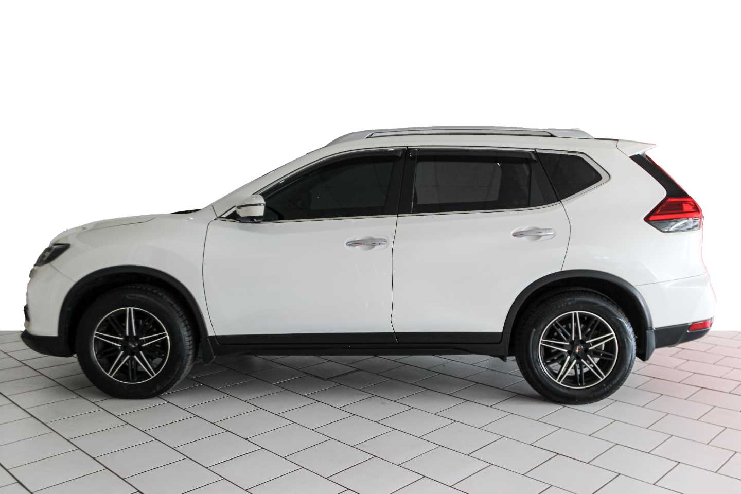 NISSAN X TRAIL 1.6dCi TEKNA 4X4 - 3 