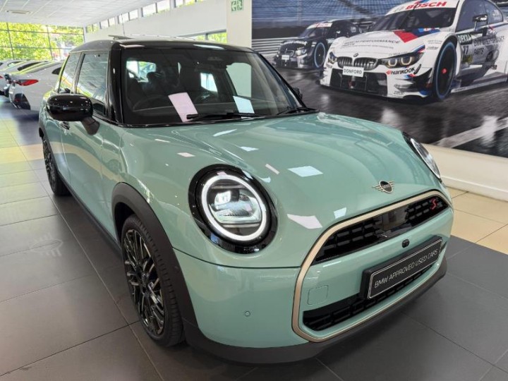 Mini Cooper S for Sale at Donford BMW Stellenbosch