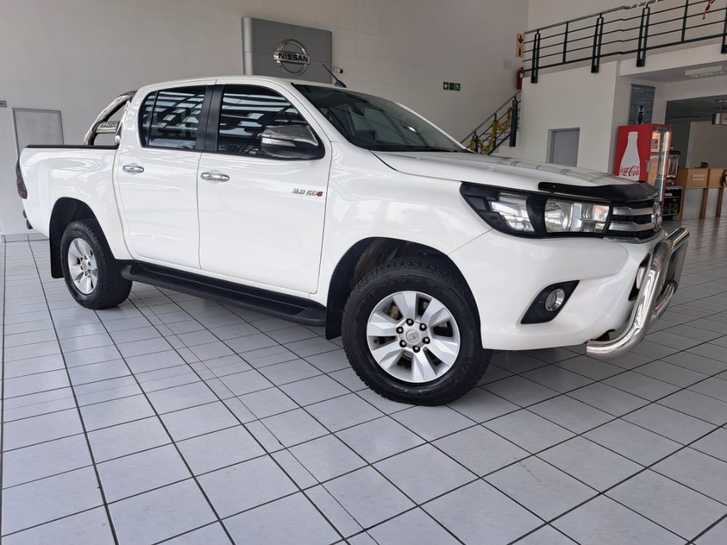 Toyota Hilux 2.8 GD-6 Double Cab Auto 